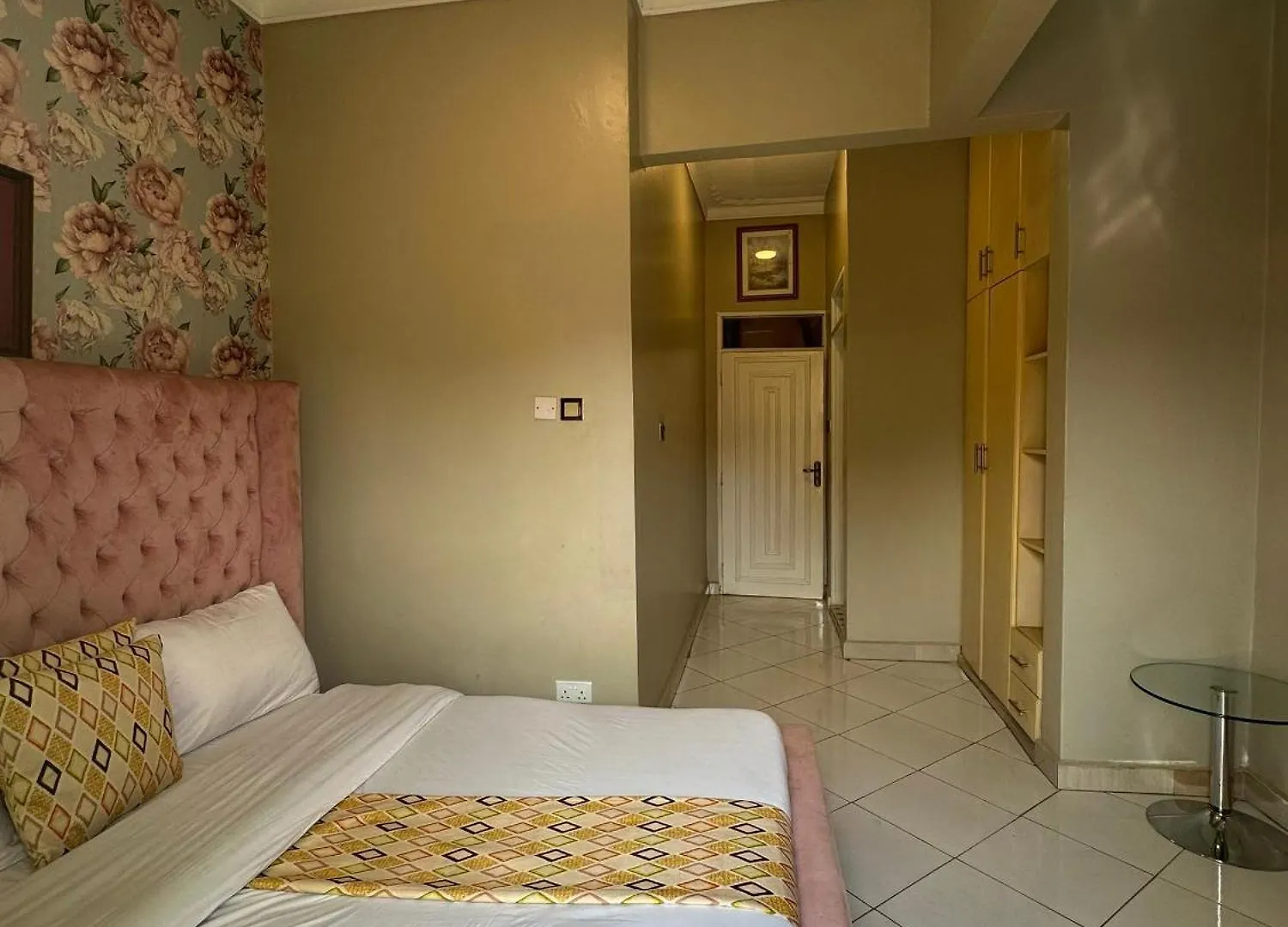 Appartamento Jm Kampala Furnished Kyanja B